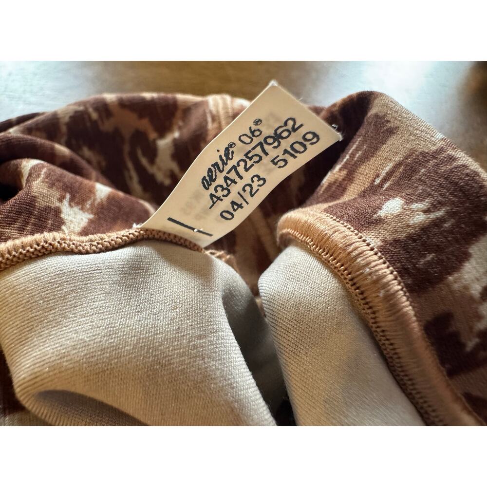 Offline By Aerie Real Me Leopard Leggings XS High Waisted Crossover Brown - Picture 8 of 8
